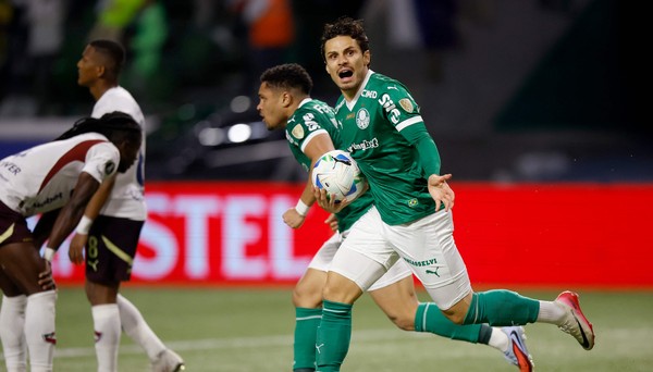 Com Flamengo e Palmeiras na final, zona da Libertadores vira G7 no Brasileirão